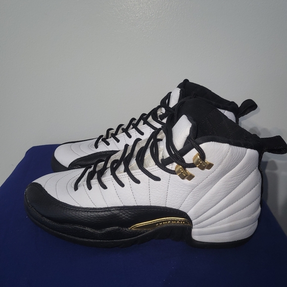 Air Jordan 12 Retro GS Royalty - Picture 3 of 9